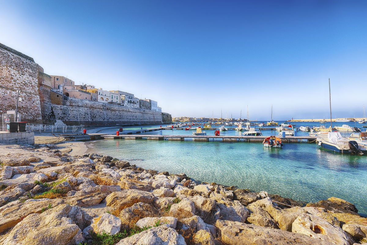 Emerald Yacht Cruises Emerald Azzurra FPuglia.jpg